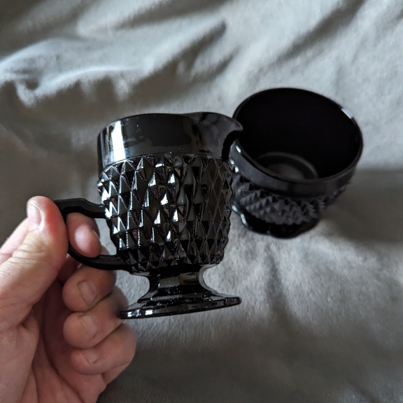 Vintage Indiana Glass, Tiara Black Diamond Point Creamer And open sugar bowl set - Picture 2 of 6
